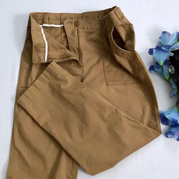 Talbots High Waist Patch Pocket Crop Pants Women 8 - Picture 3 of 11